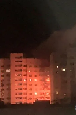 В Орле один человек погиб и еще девять получили ранения в результате попадания беспилотника в жилой дом